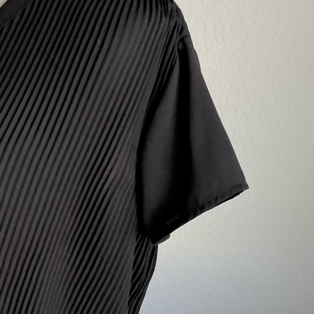 \Pleione\ Plisse Pleated Blouse - Picture 7 of 15